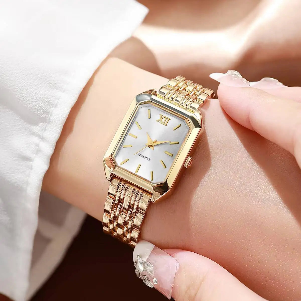 Women's Elegant Rectangle Quartz Watch