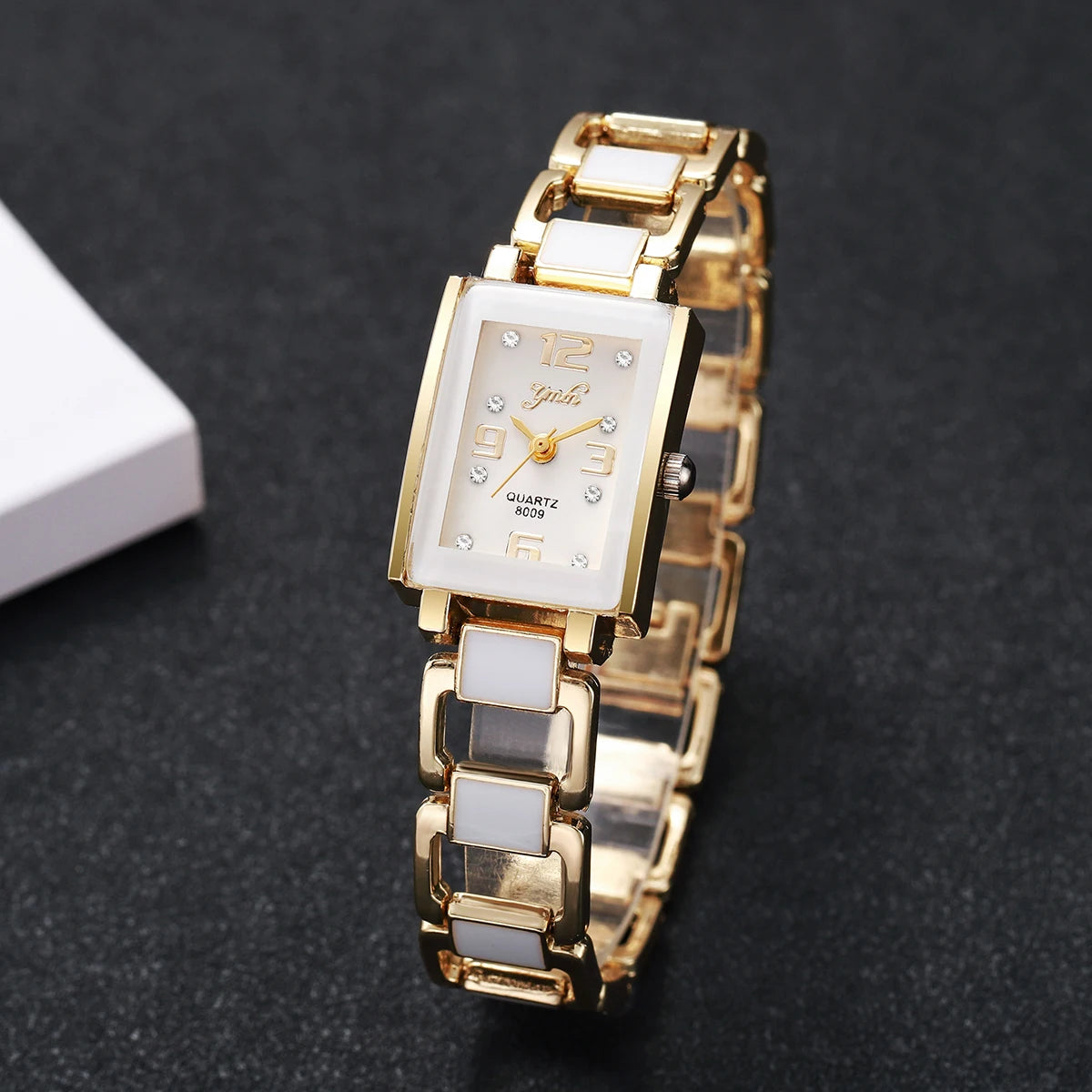 Women's Square Dial Quartz Fashion Watch